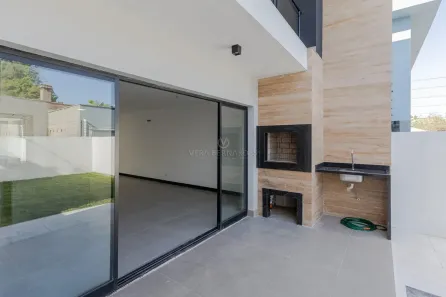 Casa com 2 Quartos à venda, 202m² no Ipanema, Porto Alegre
