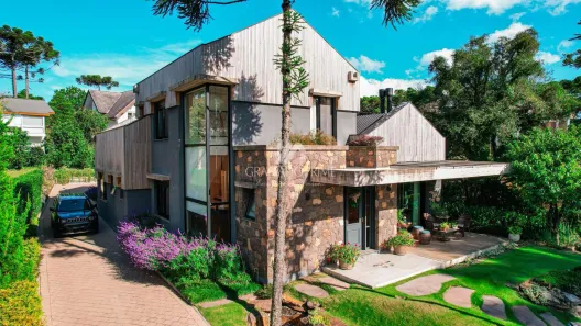 Casa de Condomínio com 3 Quartos à venda, 308m² no Aspen Mountain, Gramado