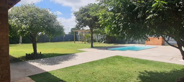 Fazenda/Sítio com 3 Quartos à venda, 355m² no Morada Nova, Uberlândia