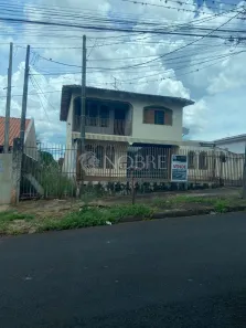 Sobrado com 6 Quartos à venda, 300m² no Jardim Alvorada, Maringá