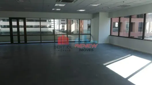 Sala Comercial para alugar, 377m² no Vila Olímpia, São Paulo