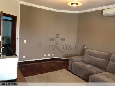Casa de Condomínio com 3 Quartos à venda, 248m² no Vila Zezé, Jacareí