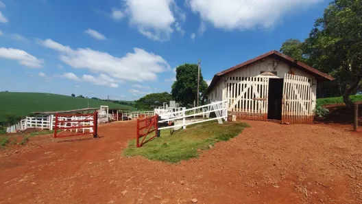 Fazenda/Sítio à venda, 363000m² no Recanto dos Pinheiros, Cambé