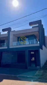 Sobrado com 3 Quartos à venda, 150m² no Vista Linda, Cascavel
