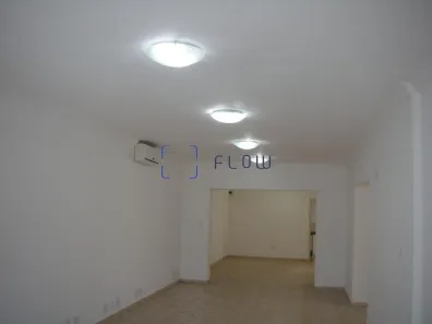 Casa com 10 Quartos para alugar, 296m² no Indianópolis, São Paulo