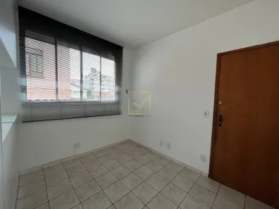 Apartamento com 1 Quarto para alugar, 40m² no Santa Tereza, Belo Horizonte