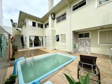Casa com 5 Quartos à venda, 270m² no Coqueiros, Florianópolis