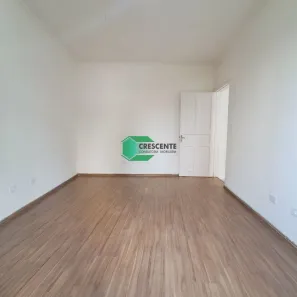 Casa com 2 Quartos para alugar, 70m² no Vila Bastos, Santo André