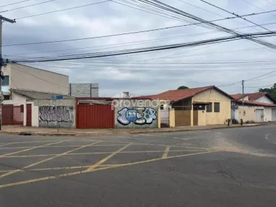 Casa com 3 Quartos à venda, 560m² no Setor Coimbra, Goiânia