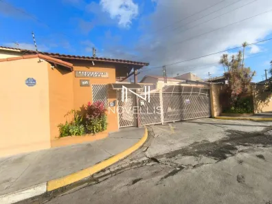 Casa de Condomínio com 2 Quartos à venda, 60m² no Parque Califórnia, Jacareí