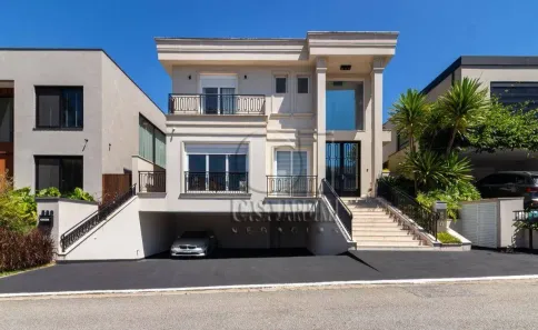 Casa de Condomínio com 4 Quartos à venda, 442m² no Tamboré, Barueri