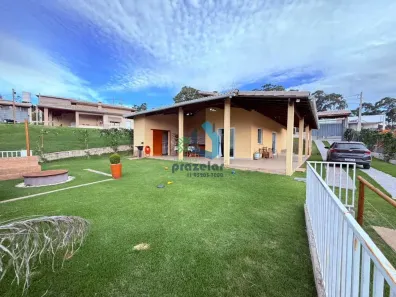 Fazenda/Sítio com 3 Quartos à venda, 1000m² no Dona Catarina, Mairinque