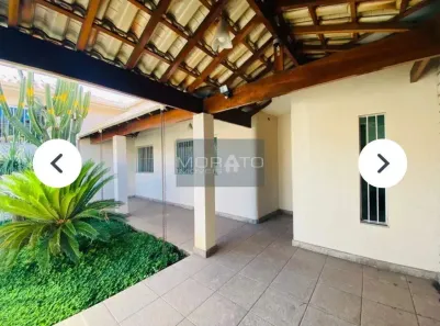 Casa com 3 Quartos à venda, 234m² no Jardim Riacho das Pedras, Contagem