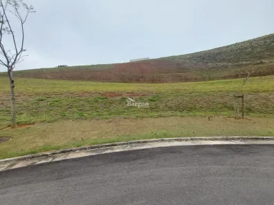 Lote/Terreno à venda, 683m² no São Pedro, Juiz de Fora