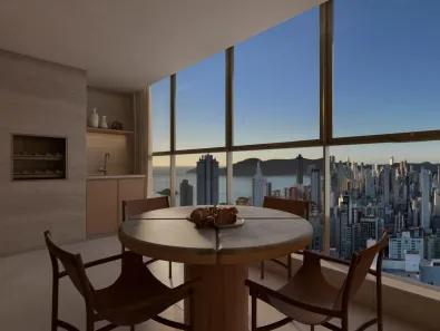 Apartamento com 4 Quartos à venda, 140m² no Centro, Balneário Camboriú