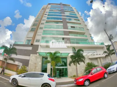 Apartamento com 3 Quartos à venda, 205m² no Centro, Ponta Grossa