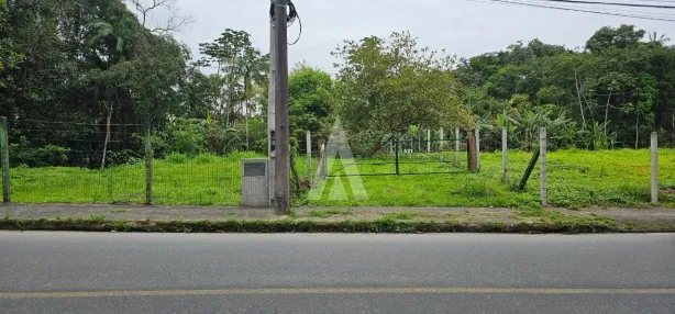 Lote/Terreno à venda, 4762m² no Floresta, Joinville