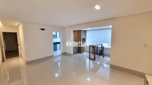 Apartamento com 3 Quartos à venda, 102m² no Segismundo Pereira, Uberlândia