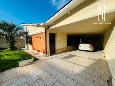 Casa com 3 Quartos para alugar, 140m² no Córrego Grande, Florianópolis