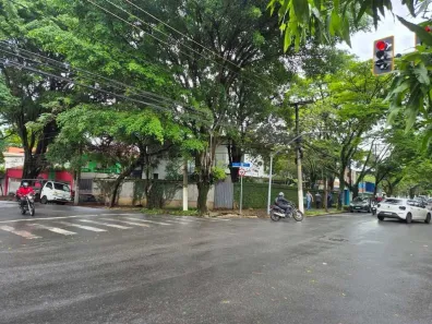 Lote/Terreno à venda, 606m² no Pinheiros, São Paulo