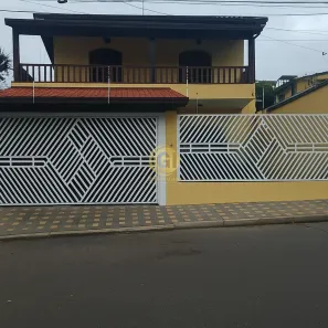 Sobrado com 3 Quartos à venda, 540m² no Jardim das Oliveiras, Jacareí