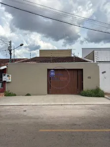 Sobrado com 3 Quartos à venda, 420m² no Rio Madeira, Porto Velho