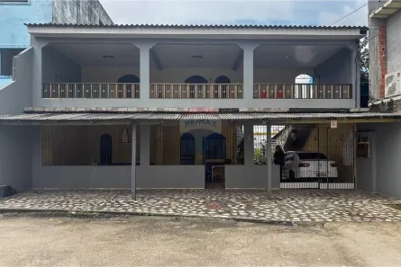 Casa com 4 Quartos à venda, 355m² no Flores, Manaus