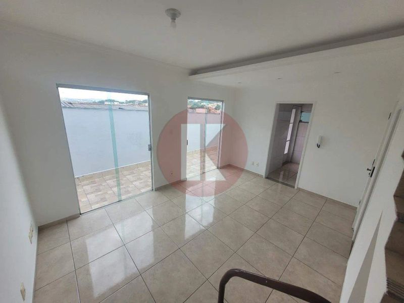 Casa com 2 quartos — Céu Azul, Belo Horizonte