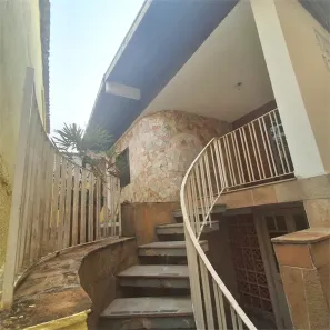 Casa com 3 Quartos à venda, 244m² no Vila Madalena, São Paulo