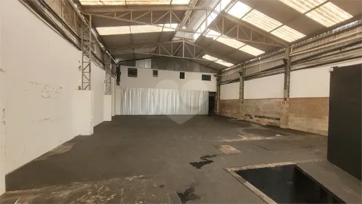 Galpão/Depósito/Armazém para alugar, 500m² no Ipiranga, São Paulo
