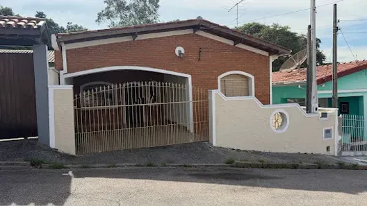 Casa com 3 Quartos para alugar, 145m² no Centro, Vinhedo