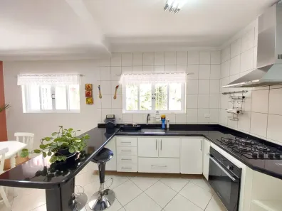 Sobrado com 3 Quartos para alugar, 240m² no Mirandópolis, São Paulo