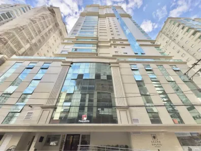 Apartamento com 4 Quartos à venda, 146m² no Meia Praia, Itapema