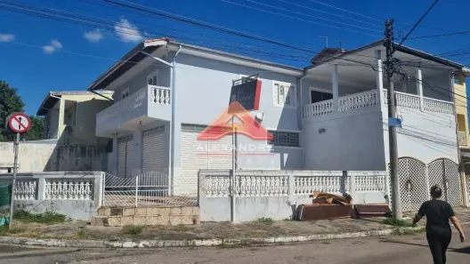 Imóvel Comercial com 3 Quartos à venda, 243m² no Jardim Valparaíba, São José dos Campos