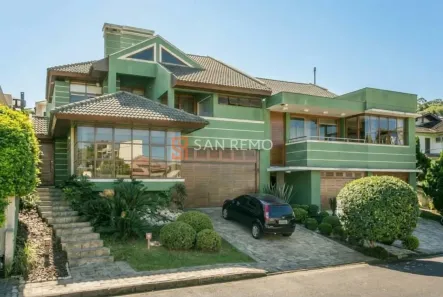 Casa com 5 Quartos para alugar, 590m² no João Paulo, Florianópolis