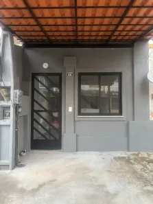 Sobrado com 2 Quartos à venda, 47m² no Ouro Verde, Nova Iguaçu