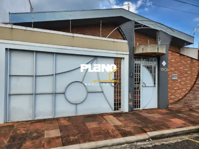 Casa com 3 Quartos para alugar, 160m² no Centro, Franca