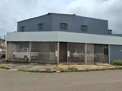 Prédio Residencial com 3 Quartos à venda, 120m² no Samambaia Norte, Brasília