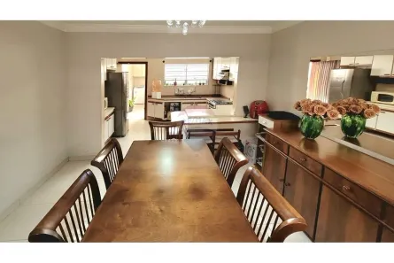 Sobrado com 3 Quartos à venda, 153m² no Vila Guarani, Santo André