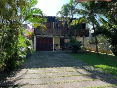 Sobrado com 4 Quartos à venda, 257m² no Barequeçaba, São Sebastião