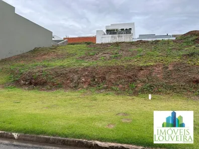 Lote/Terreno à venda, 300m² no Vila Pasti, Louveira