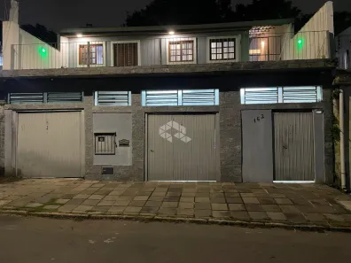 Casa com 3 Quartos à venda, 190m² no Jardim Sabará, Porto Alegre