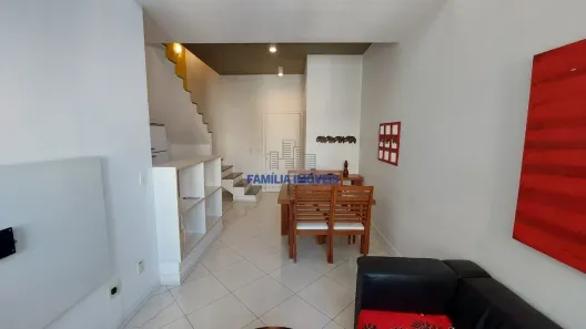 Apartamento com 2 Quartos para alugar, 70m² no Gonzaga, Santos