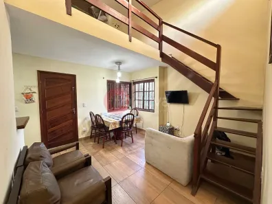 Casa com 3 Quartos para alugar, 100m² no Cajueiro, Cabo Frio