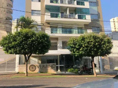 Apartamento com 2 Quartos para alugar, 75m² no Centro, Londrina