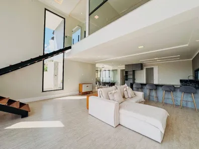 Casa de Condomínio com 3 Quartos à venda, 220m² no Tijuca, Teresópolis
