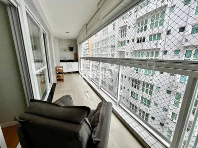Apartamento com 2 Quartos para alugar, 85m² no Gonzaga, Santos