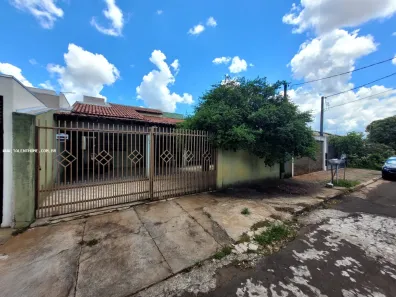 Casa com 4 Quartos à venda, 220m² no Brasília, Londrina