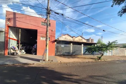 Casa com 9 Quartos à venda, 200m² no Campos Elíseos, Ribeirão Preto