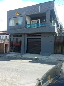 Casa com 3 Quartos à venda, 291m² no Água Branca, Contagem